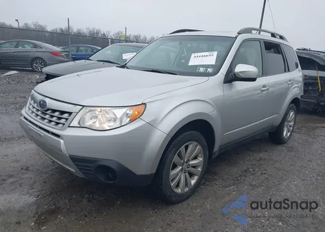 2011 Subaru Forester 2.5X Premium z USA, uszkodzony, nr VIN JF2SHADC3BG717242